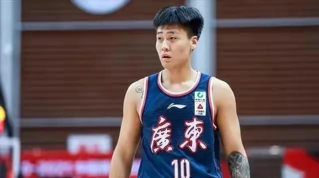 美女张开男生桶