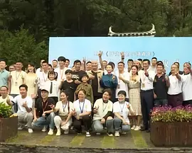 上官家族的霞姐