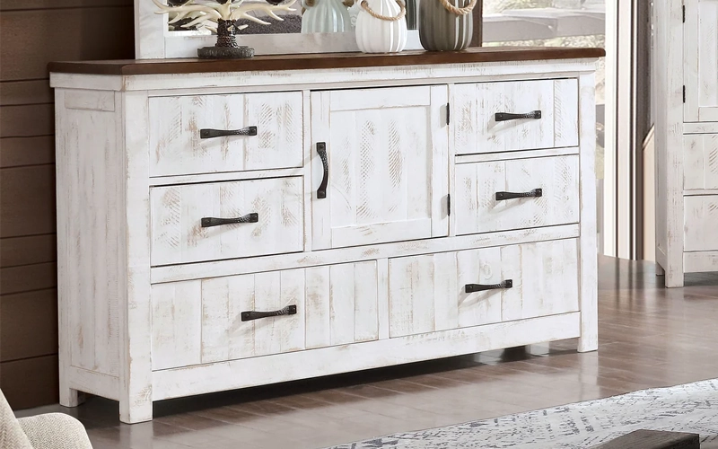 Country Style Dressers